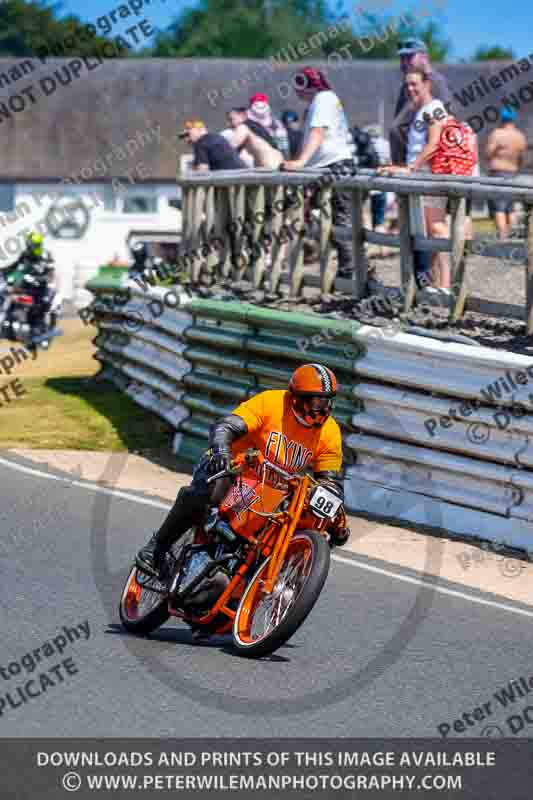 Vintage motorcycle club;eventdigitalimages;mallory park;mallory park trackday photographs;no limits trackdays;peter wileman photography;trackday digital images;trackday photos;vmcc festival 1000 bikes photographs